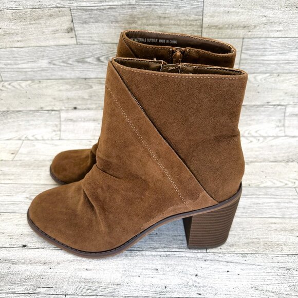 NWT Women's Universal Thread Size 9 Brown Ankle Booties Side Zip 3" Block Heels - Picture 2 of 11